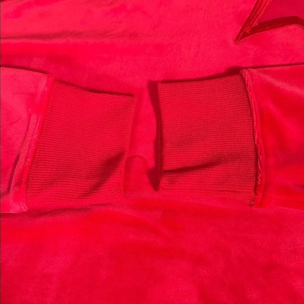 Paris Hilton The Star Crew Red Star-Embellished Velvet Tracksuit Top - Picture 7 of 11